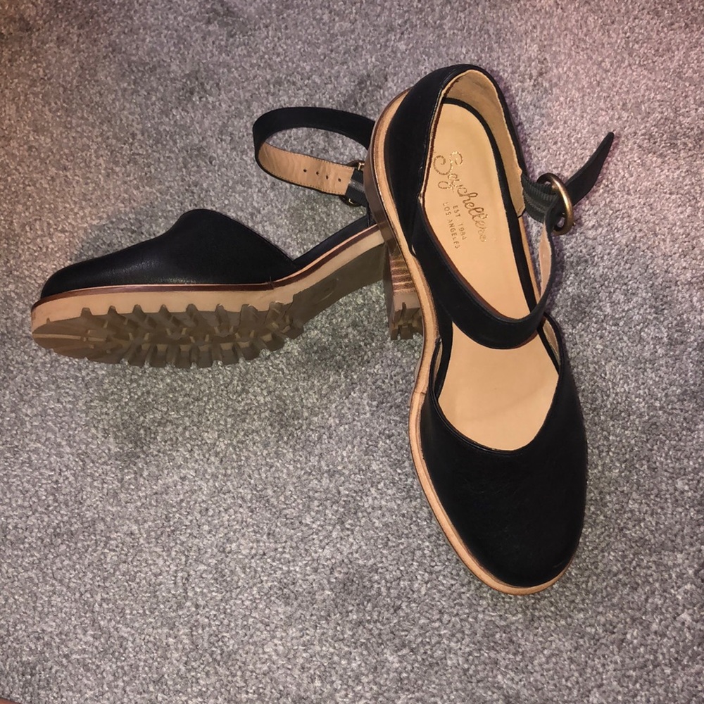 Seychelles Los Angeles Lock and Key Mary Jane’s.